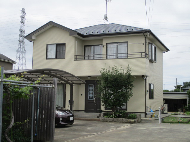 外壁・屋根塗装（シーリング打ち替え／開口部増し打ち含む）＋付帯部塗装の写真